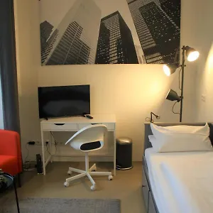 apartment-2-ein-zweipersonen.frankfurtammainhotels.com/